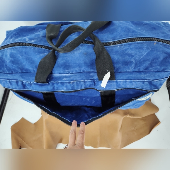 Zora of St Thomas Blue Canvas Large Duffle Bag - Picture 3 of 7